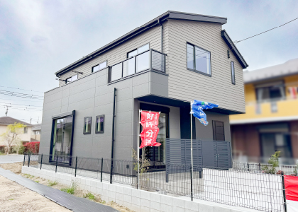 グリーンガーデン吉川E号棟
